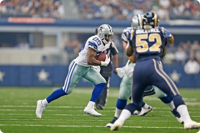 RAMMING THE ROCK - DeMarco Murray grinds out 175 yards against St. Louis Rams - 2013-2014 Dallas Cowboys schedule - Dallas Cowboys running game