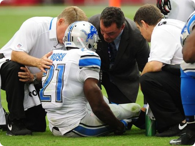 GAMEDAY PRIMER - Reggie Bush misses Lions practice with leg injury